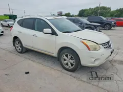 2011 Nissan Rogue SV