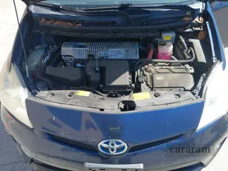 2014 Toyota Prius Three