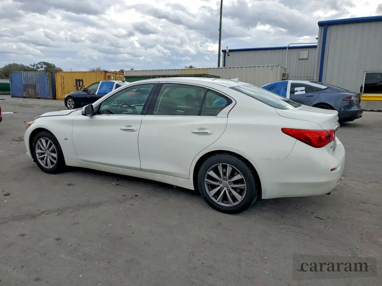 2015 Infiniti Q50 Premium