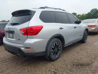 2019 Nissan Pathfinder S