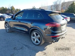 2017 Porsche Cayenne S