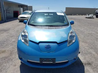 2011 Nissan LEAF SL-e