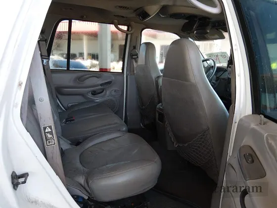 1999 Ford Expedition XLT