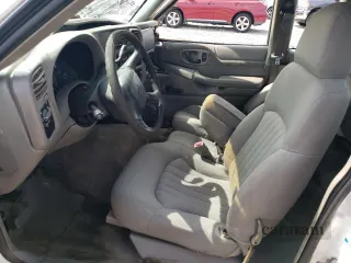 1998 Chevrolet S-10 LS