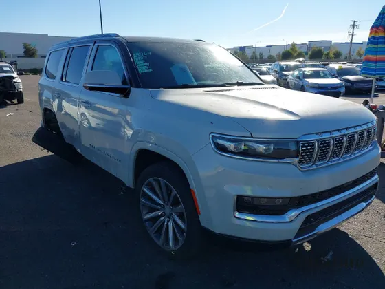 2022 Jeep Grand Wagoneer Series II