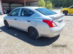 2014 Nissan Versa SV