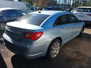 2012 Chrysler 200 Touring