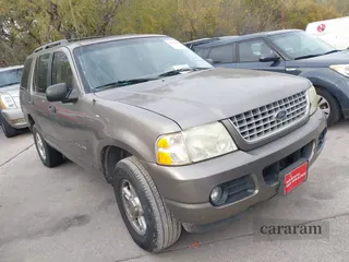2004 Ford Explorer XLT