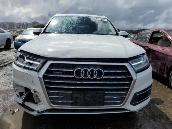 2018 Audi Q7 Premium