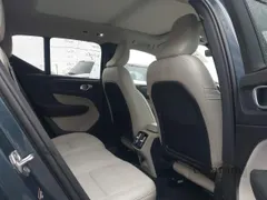 2019 Volvo XC40 Inscription