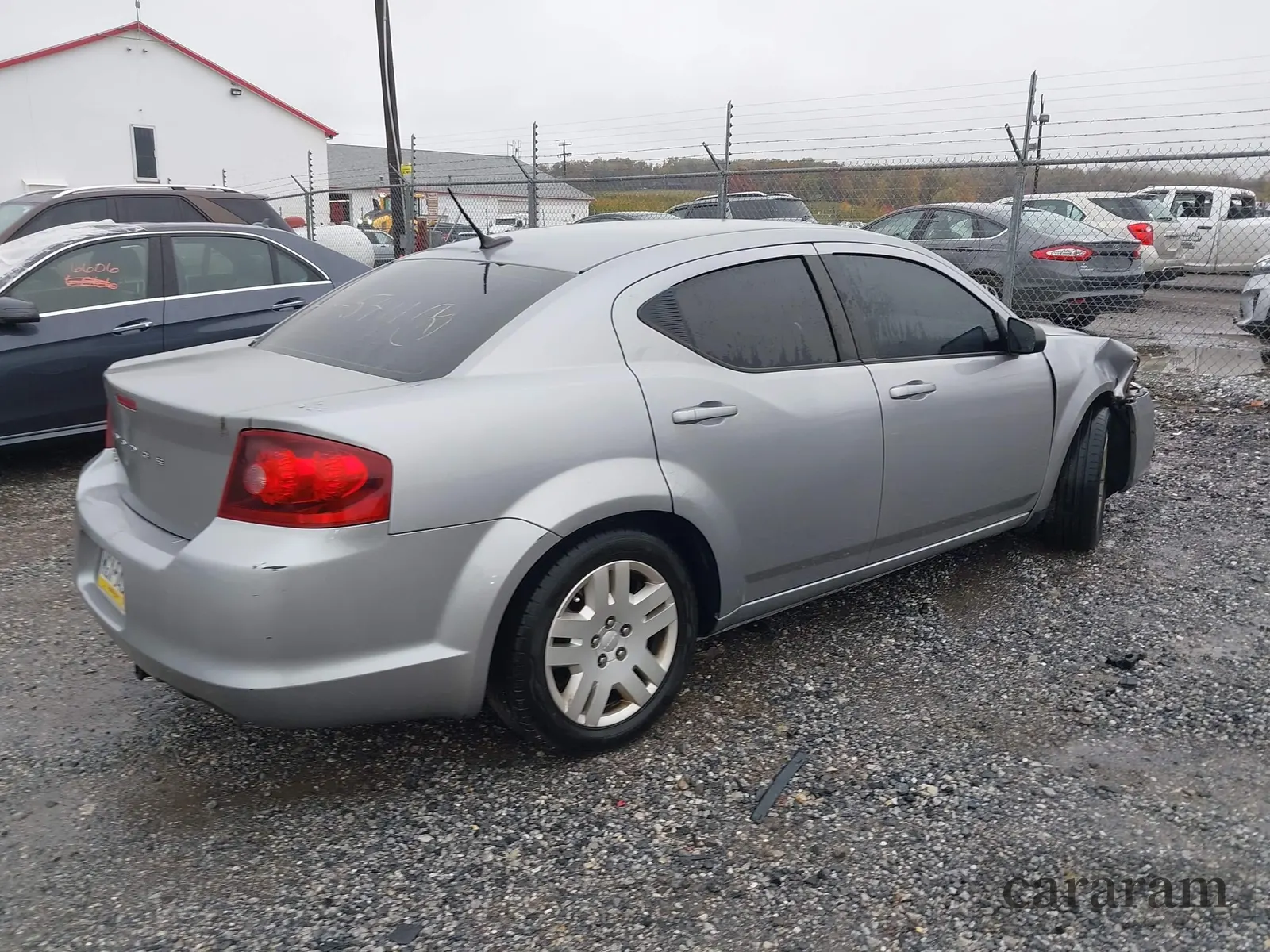 2013 Dodge Avenger SE V6