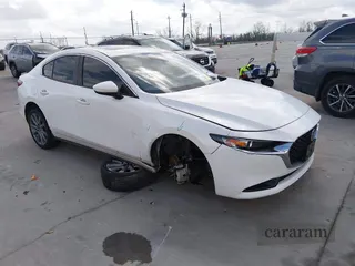 2022 Mazda 3 Preferred