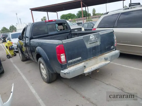 2005 Nissan Frontier SE