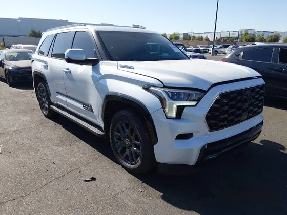 2024 Toyota Sequoia Capstone