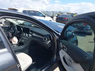 2015 Mercedes-Benz C 300