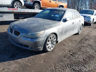 2005 BMW 5 Series 530i