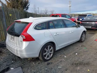 2017 Volvo V60 Platinum