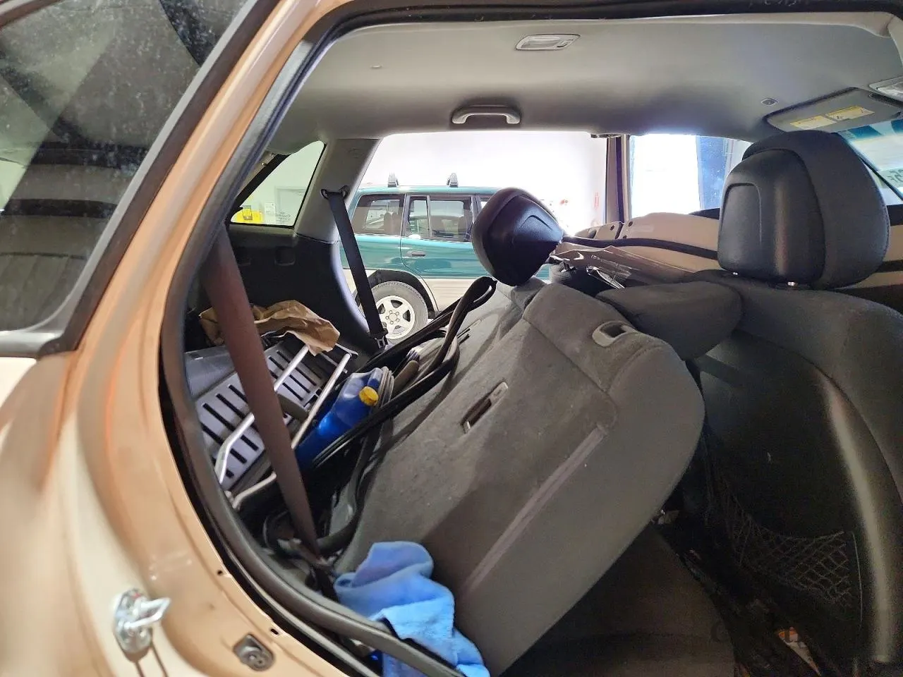 2011 Kia Sorento LX
