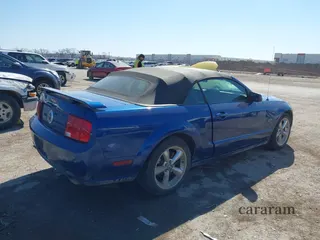 2006 Ford Mustang GT Deluxe
