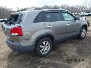 2013 Kia Sorento LX