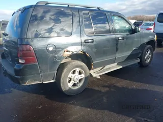2004 Ford Explorer XLT