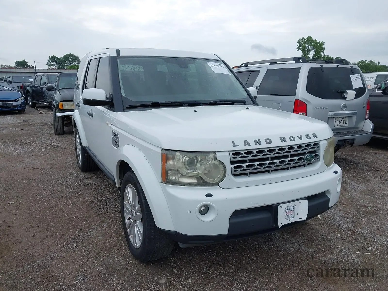 2011 Land Rover LR4 Lux