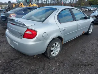 2004 Dodge Neon SXT