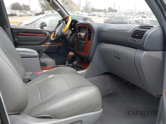 2001 Lexus LX 470