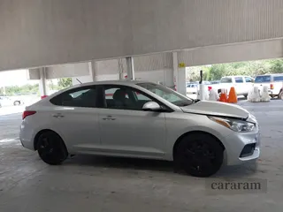 2020 Hyundai Accent SE