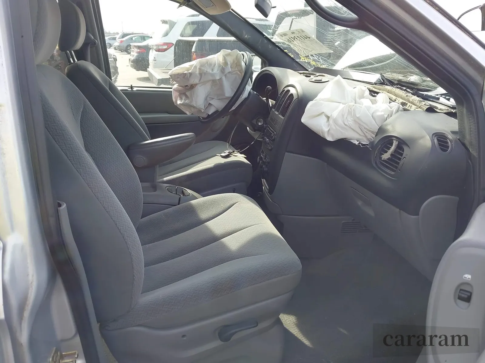 2004 Dodge Caravan SXT
