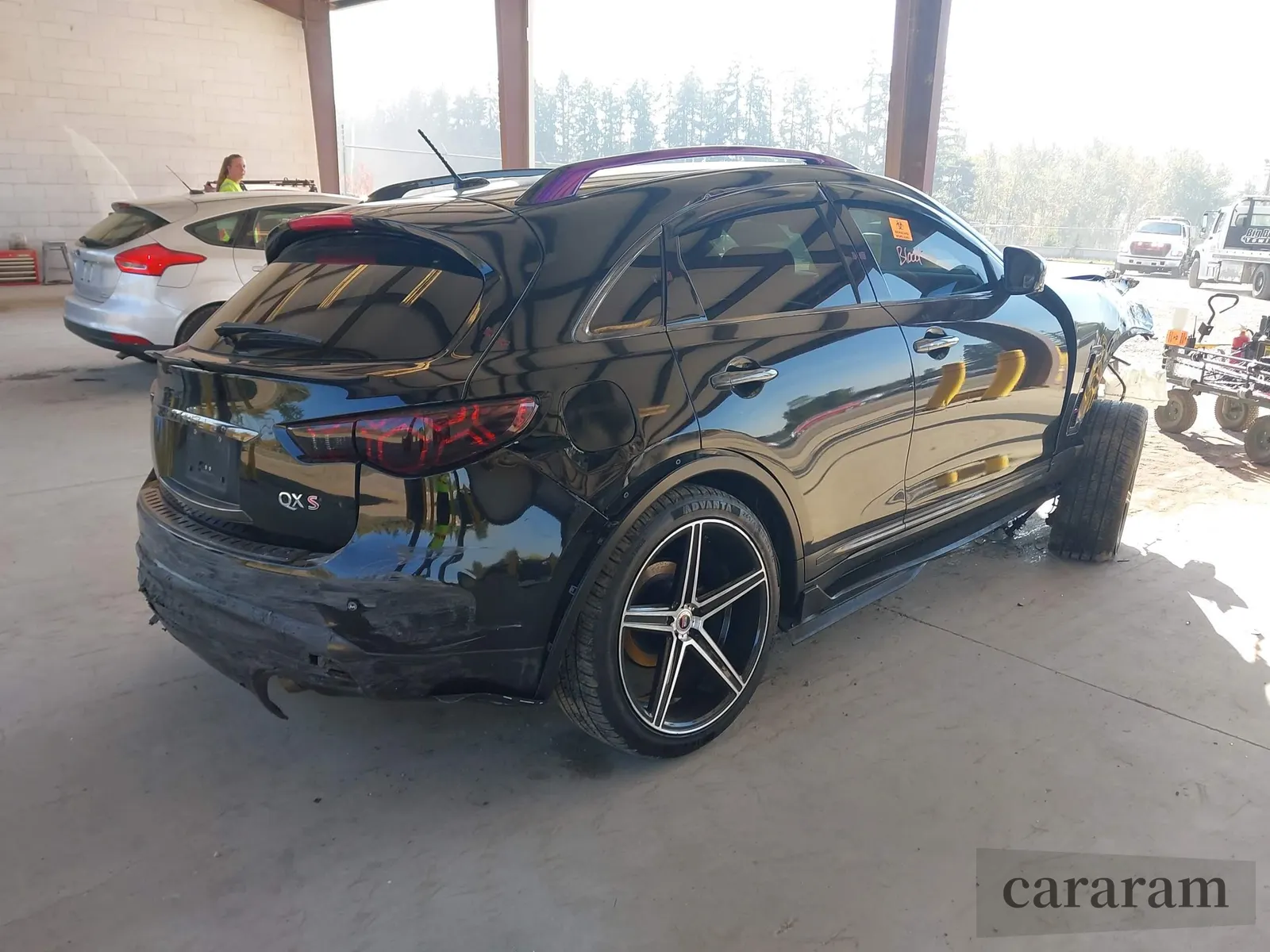 2015 Infiniti QX70