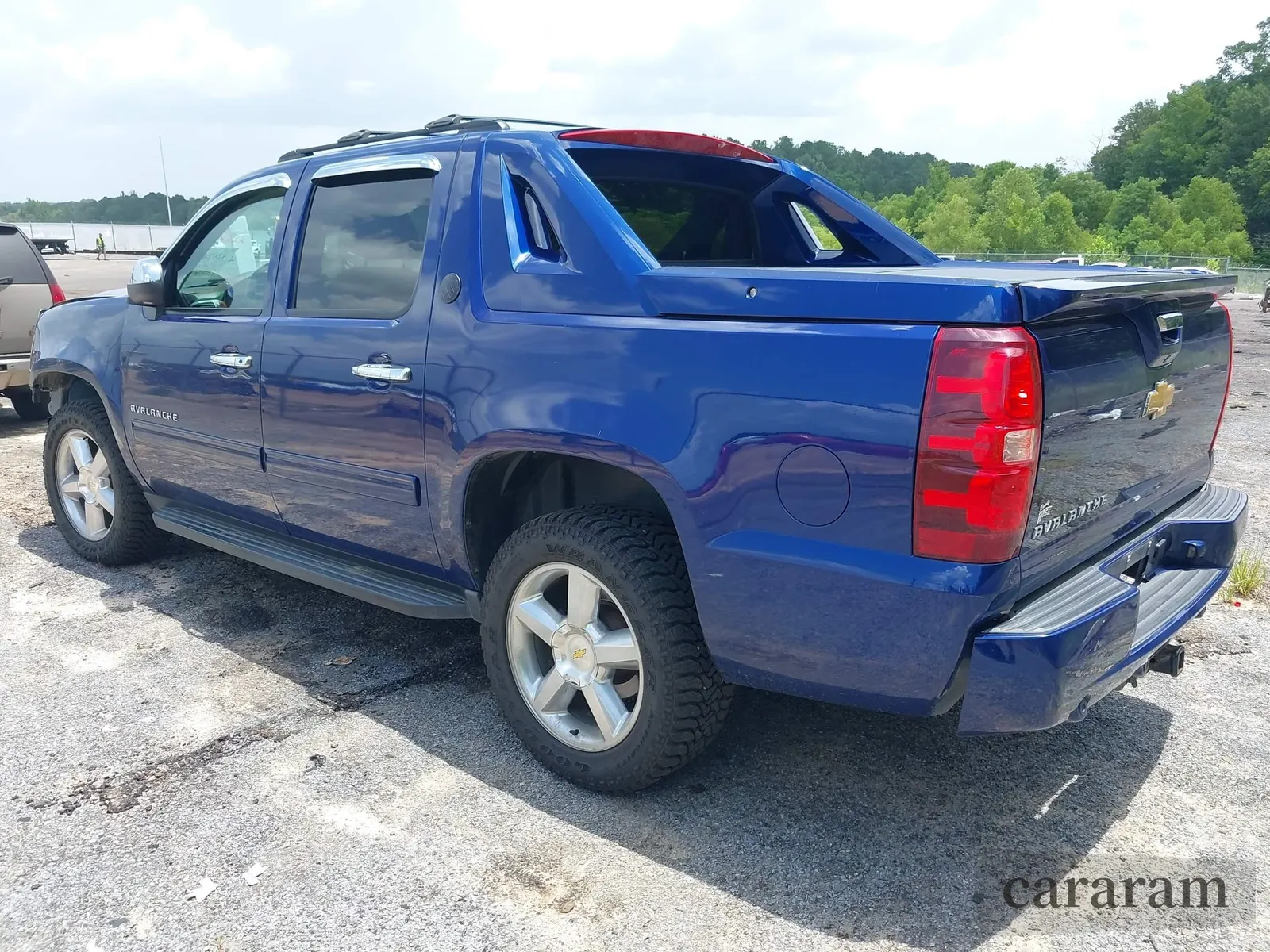 2013 Chevrolet Avalanche LT