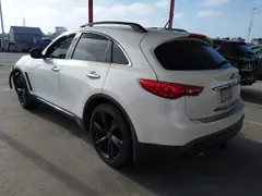 2017 Infiniti QX70