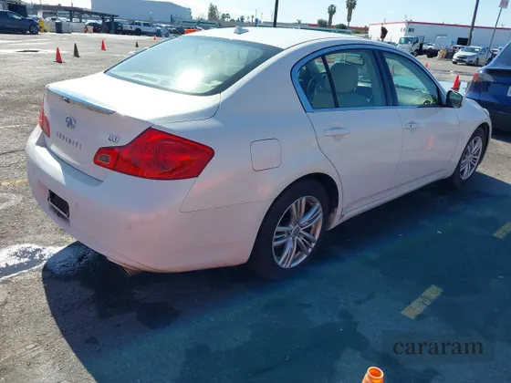 2012 Infiniti G37 Journey