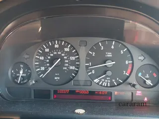 2002 BMW 5 Series 525i