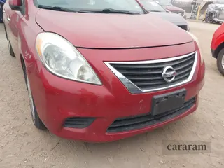 2012 Nissan Versa SV
