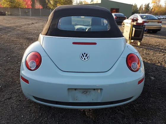 2006 Volkswagen Beetle