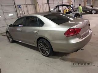 2015 Volkswagen Passat S