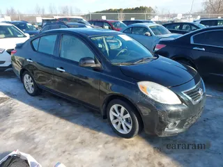 2014 Nissan Versa SV