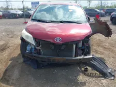 2011 Toyota Sienna XLE AAS