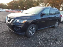 2020 Nissan Pathfinder S