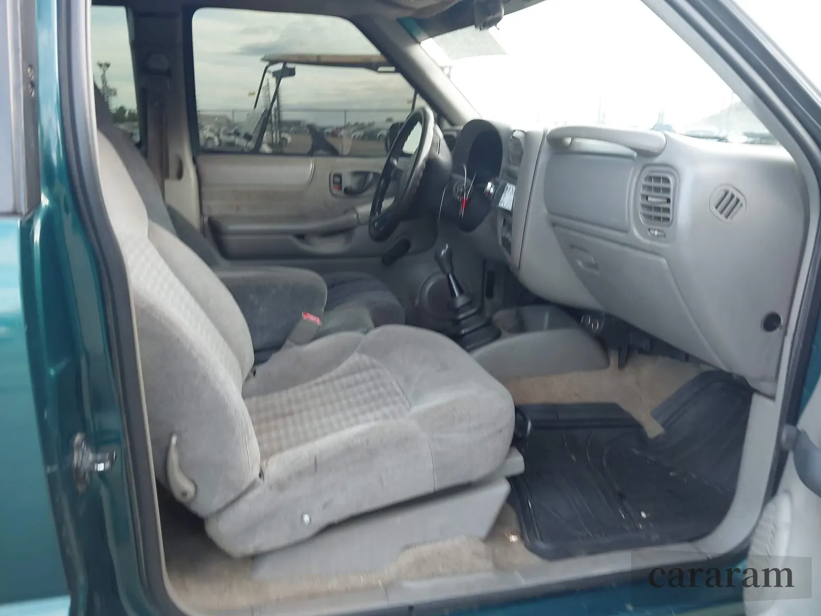 1998 Chevrolet S-10 LS