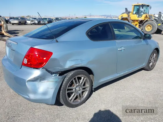 2005 Scion tC
