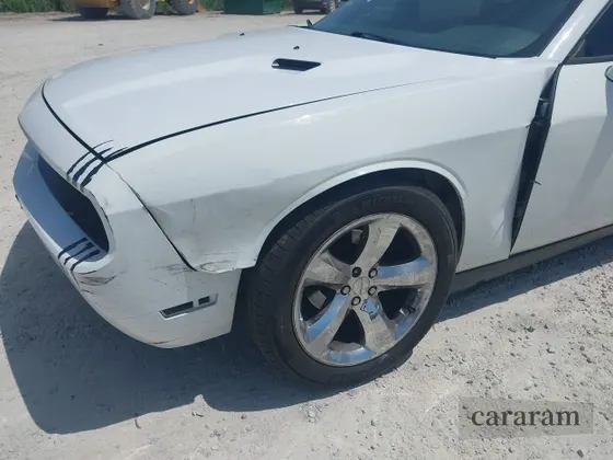 2014 Dodge Challenger SXT