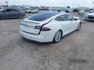 2015 Tesla Model S 85D