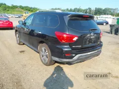 2017 Nissan Pathfinder Platinum