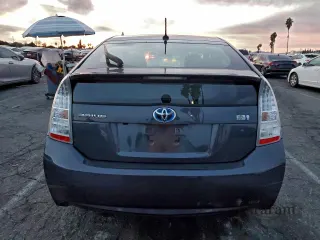 2011 Toyota Prius III
