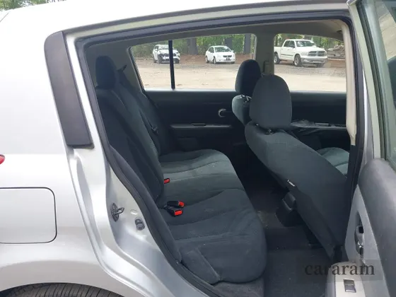 2011 Nissan Versa S