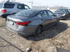 2022 Nissan Altima SR