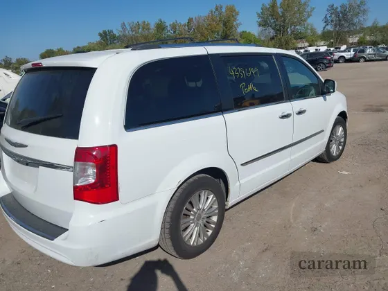 2015 Chrysler Town & Country Limited